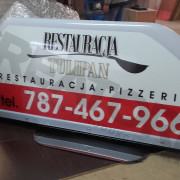 lampa-reklamowa-pizza
